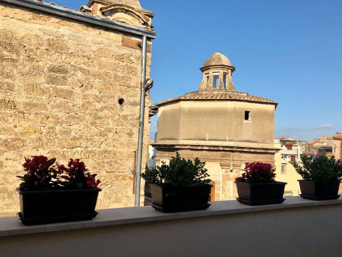 شقة Attico Palazzo San Matteo باليرمو المظهر الخارجي الصورة